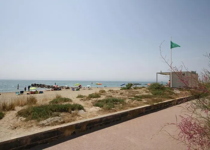 Le Poisson Bleu Апартаменты Фронтиньян